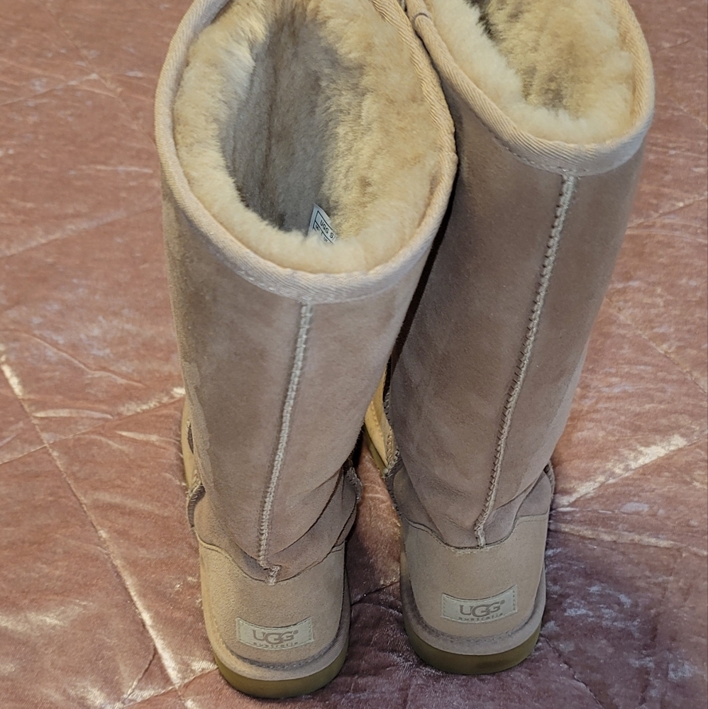 Uggs boots